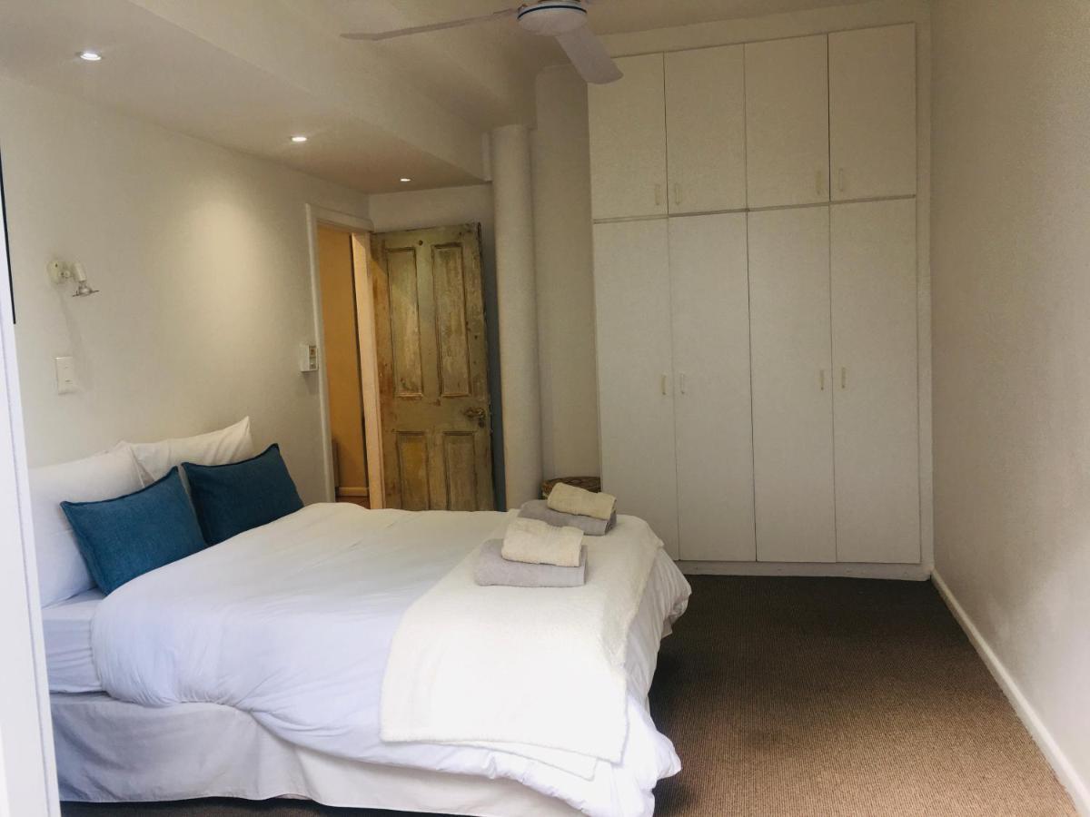 Chung cư 270 m² 2 phòng ngủ, 2 phòng tắm riêng ở Vịnh Camps Cape Town Ngoại thất bức ảnh