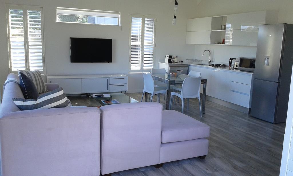 Chung cư 270 m² 2 phòng ngủ, 2 phòng tắm riêng ở Vịnh Camps Cape Town Ngoại thất bức ảnh