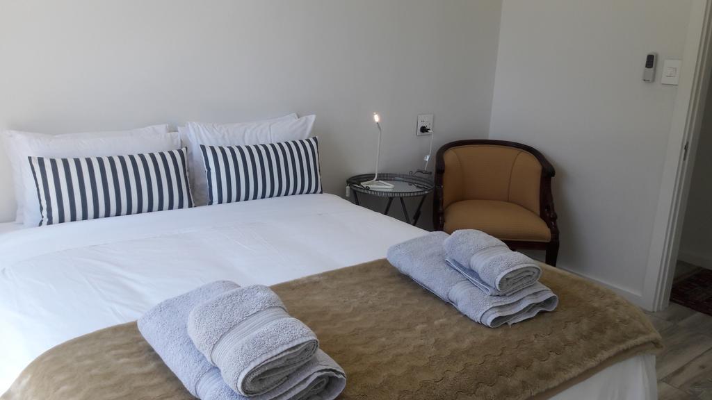 Chung cư 270 m² 2 phòng ngủ, 2 phòng tắm riêng ở Vịnh Camps Cape Town Ngoại thất bức ảnh