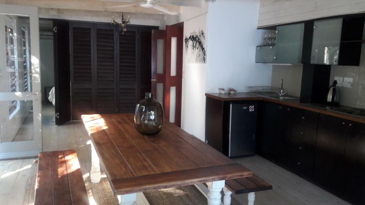 Chung cư 270 m² 2 phòng ngủ, 2 phòng tắm riêng ở Vịnh Camps Cape Town Ngoại thất bức ảnh