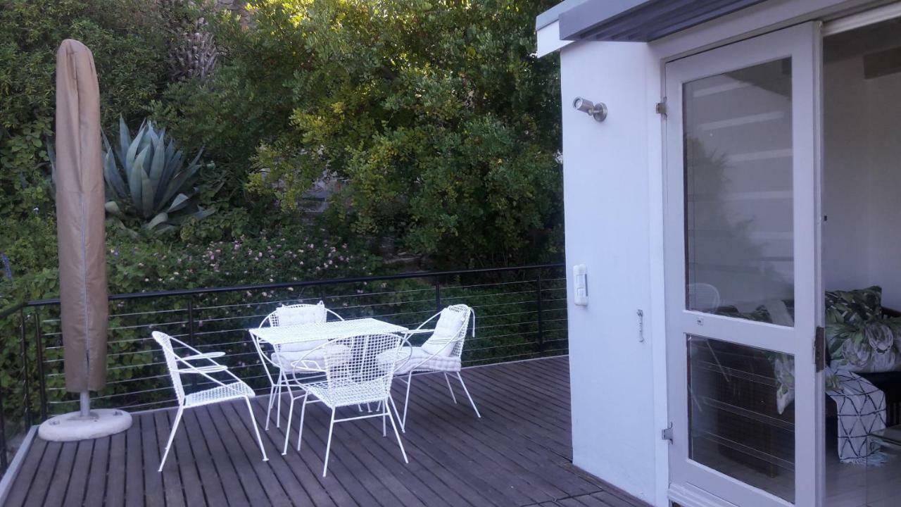 Chung cư 270 m² 2 phòng ngủ, 2 phòng tắm riêng ở Vịnh Camps Cape Town Ngoại thất bức ảnh
