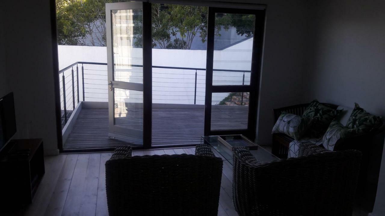 Chung cư 270 m² 2 phòng ngủ, 2 phòng tắm riêng ở Vịnh Camps Cape Town Ngoại thất bức ảnh
