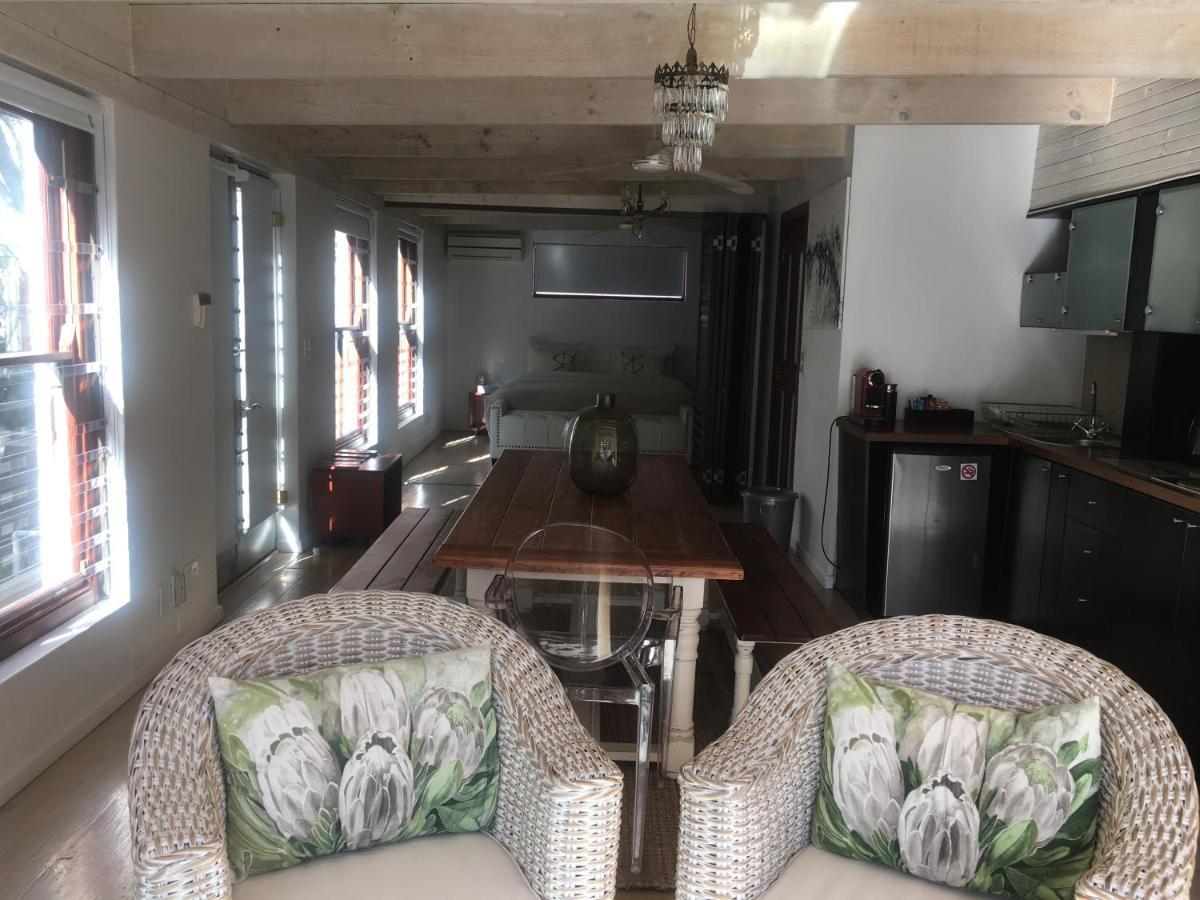 Chung cư 270 m² 2 phòng ngủ, 2 phòng tắm riêng ở Vịnh Camps Cape Town Ngoại thất bức ảnh