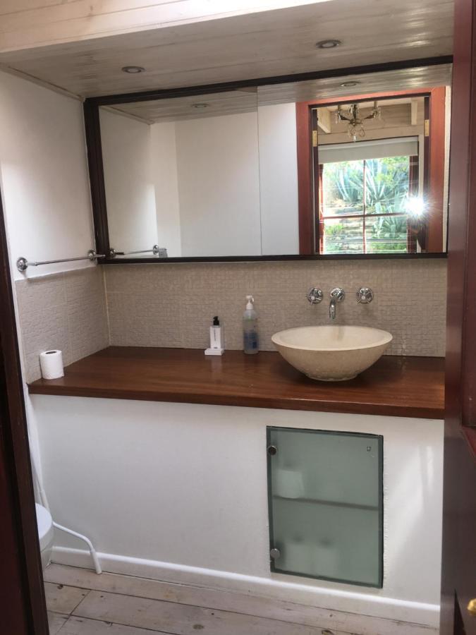 Chung cư 270 m² 2 phòng ngủ, 2 phòng tắm riêng ở Vịnh Camps Cape Town Ngoại thất bức ảnh